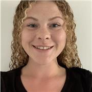 English as a foreign language teacher, who gives English lessons to non native English speakers